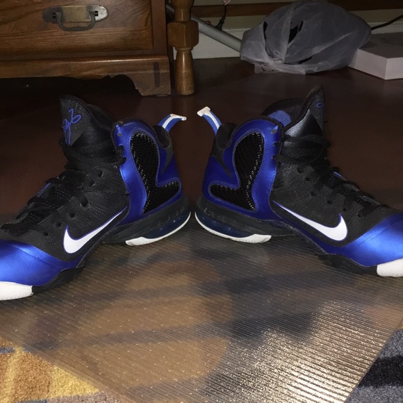 Nike Lebron 9 Kentucky - Picture 2 of 4